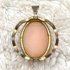 Vintage Cameo Pendant Gold Tone Carved Resin Lady Profile 1.25″