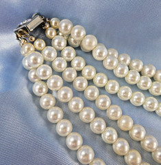 Vintage Faux Pearl Necklace Black White Beaded Multi Strand w/ Crystals