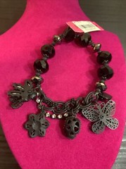 Betsey Johnson Black Out Beaded Stretchable Bracelet Extremely Rare – 3