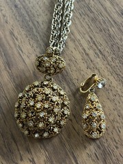 VTG CELEBRITY NY Cabochon Rhinestone Pendant Chain 18” Necklace