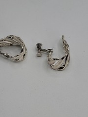 Vintage Napier Silver Tone Screw Back Clip On Earrings Twisted Silver Tone Huggi