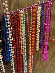 Lot Of 35 Vintage Beaded Necklaces Various Colors, Styles & Lengths