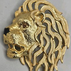 Vintage Sphinx Lion Head Brooch Gold Tone Enamel Rhinestone Eye Signed Jewelry