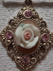 Vintage 1928 Set Of 2 Brooches