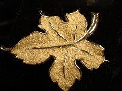 Leaf Shaped Clip Earrings & Brooch, Cream Color “Emmons” 3 Piece Set (195)