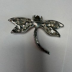 Lot Of Estate Brooches 7 In Total Rhinestones, Mother Of Pearl Etc…