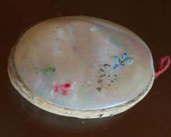ANTIQUE:* SHELL & BONE HANDCRAFTED PENDANT BETWEEN FABRIC MIDDLE PENDANT