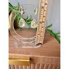 Vntage Crystal Drop Earrings Faceted Teardrop Glass With Silver Tone Setting