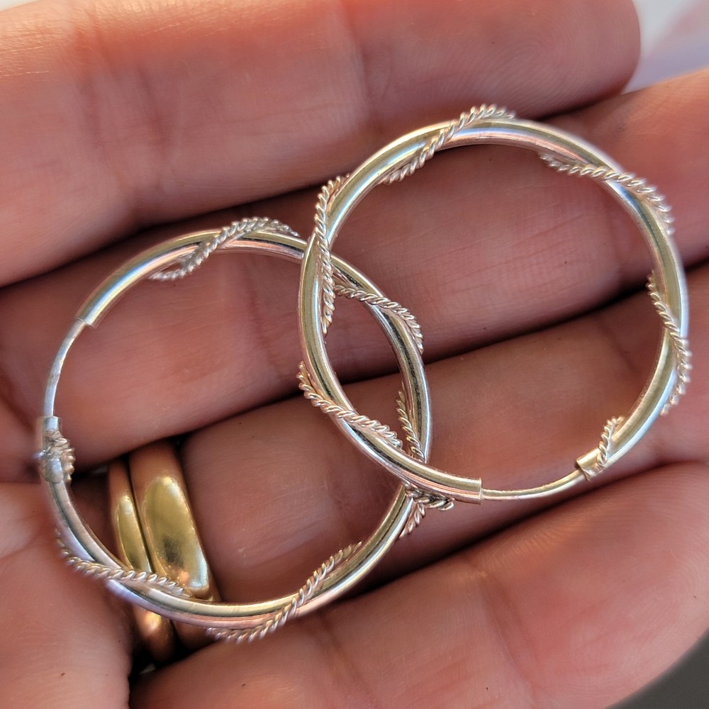Vintage Sterling Silver Twisted Rope Hoop Pierced Earrings 925 Dainty