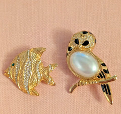 Lot Of 7 Vintage Brooches Animals Birds Rhinestone Enamel Charming Good Quality!