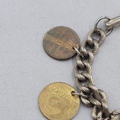 Vintage World Coin Charm Chain Bracelet Womens 6.5 In Travel Jewelry