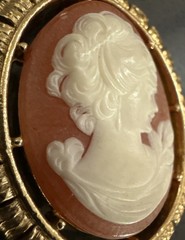 Vintage 70s Avon Cameo Pendant. Peach Cameo With Gold