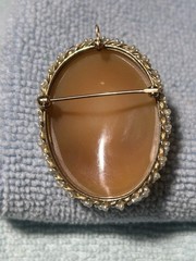 14K Gold Cameo Brooch Pendant 10 Grams 14K Gold Cameo Brooch Pendant Vintage