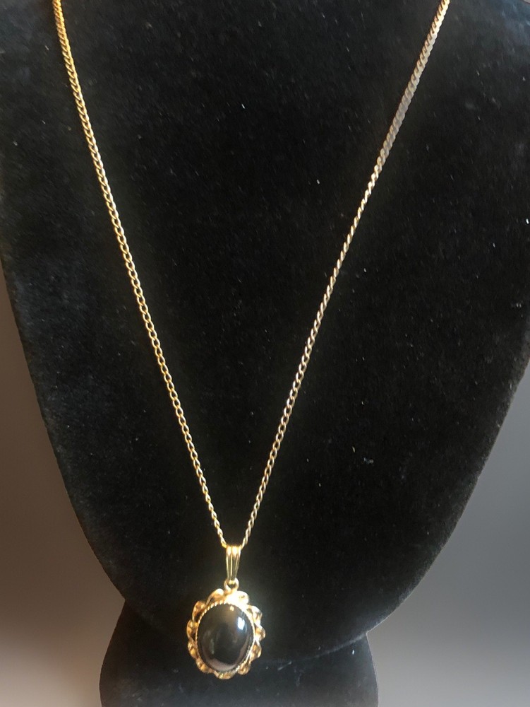 12k Gold Filled Sorrento Black Stone Necklace 18”