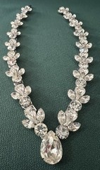 FABULOUS BRIGHT CRYSTALS RHINESTONES NECKLACE BY DESIGNER MARIE FERRA GORGEOUS