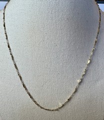 VTG Signed Sarah Coventry Gold Tone Fancy Link Station Chain Necklace Marquise