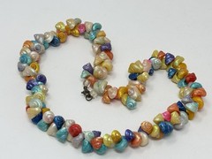 Vintage Dyed Rainbow Trochus Sea Shell Cluster Necklace Retro Souvenir Resort