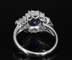 Fine 2.25ct GIA Blue Cushion Sapphire 0.80ct Diamond Platinum Ring, Size 7