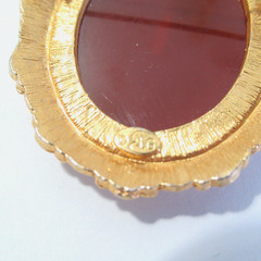 Lind-Gal Signed LG Vintage Cameo Brooch Pin