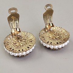 Vintage Sugared Flowers Clip On Earrings West Germany Round Faux Pearls 7/8″