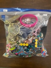 4.65 Pound Bulk Costume Fashion Jewelry Lot Junk Craft Resale Multi Purpose C
