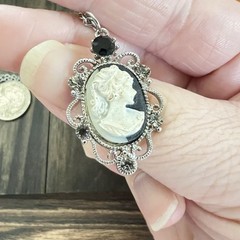 Cameo Necklace Rhinestone Vintage Style Woman Jewelry – Please Read