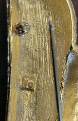 Les Bernard RARE Vintage 1970 Gold Tone Textured Runway Style Brooch Stamped VO
