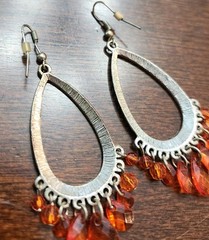 VINTAGE ORANGE BEADED CHANDELIER SILVER TEARDROP PENDANT DANGLE DROP 3″ EARRINGS