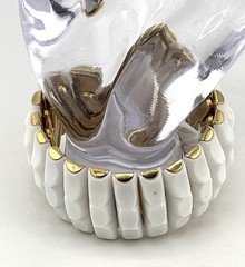 VTG 1960s Monet/ Hong Kong Expansion Bracelet Accordion Segmented white Lucite