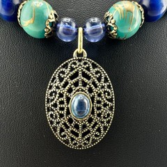 Avon Vintage Style Blue Teal Antiqued Gold Tone Beaded Pendant 20″ Necklace