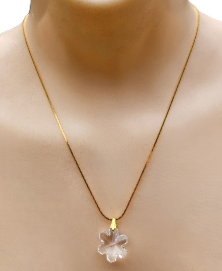 Vintage 18” necklace – Lead crystal snowflake – gold tone chain – pendant