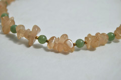 Vintage Jade Pink and Green Bead 15″Necklace Hand Strung Gold Tone Twist Closure