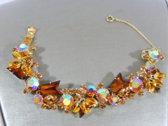 JULIANA D&E 5 LINK BRACELET RARE ARROW SHAPE RHINESTONE POURED GLASS DANGLES