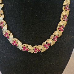 Vtg Red Rhinestone Holly Choker Necklace 15.5 in Gold Tone Adj Christmas Holiday