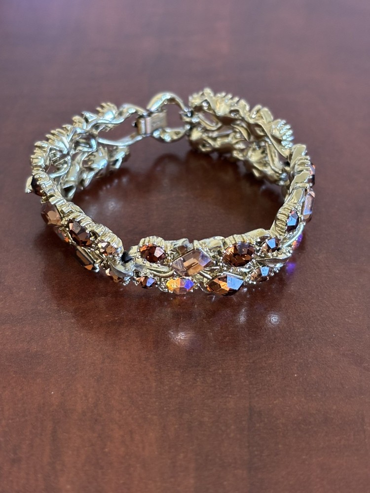 Vintage LISNER Gold-Tone Leaf Bracelet w/ Amber & Aurora Borealis Rhinestones