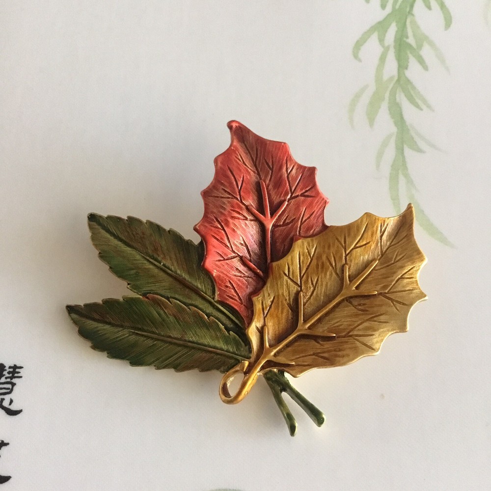 Signed Tona Brooch Pin Yellow Red And Green Leaf Design