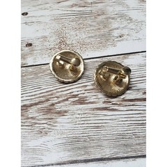 Vintage Screw On Earrings – Gold Tone Red Center Round Circle 0.75″
