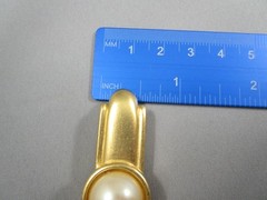 Vtg MONET Brushed Matte Gold tone Metal Faux Pearl Art Deco Style Brooch Pin 843