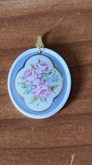 Vintage Avon 1989 Porcelain Floral Pendant Pink Roses Gold Accent 1.25”