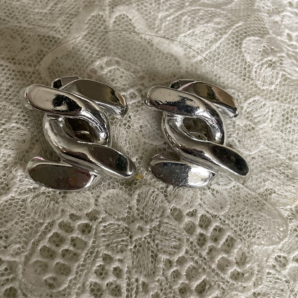 Vintage Silver Tone Clip On Earrings Jewelry JMS-27