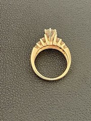 14k Yellow Gold Ring 1/2CT Center Stone with 0.60CTW Side Diamonds (B21)