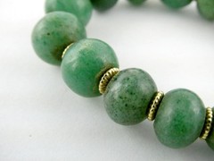 Vintage 14k Yellow Gold and Green Aventurine Bead Strand Bracelet 32.5g 6.25 In