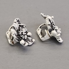 Vintage Clamper Bracelet Clip On Earrings Set White Enamel Black Washed Flowers