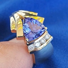Original EARTH MINED TANZANITE DIAMOND Engagement Ring 14K GOLD Design Solitaire