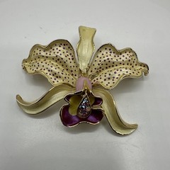 RUCCINI Vtg Orchid Set of Brooch and Earrings. See pics.