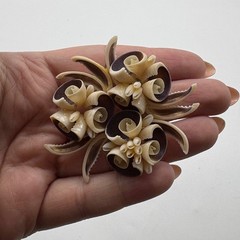 Antique Victorian Seaside Souvenir Brooch Purple Natural Shell Flower Pin J55