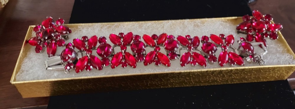 Juliana Delizza Elster Set Earrings, &Bracelet