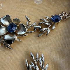 Mixed Lot 3 Sets Of Vintage Costume Jewelry