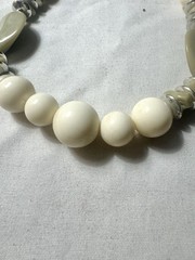 Vintage 1960s Lucite Butter/Kidney Bean Necklace Cream&Green Color Hong Kong 24”