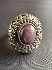 925 Sterling Silver Vintage Star Ruby Ring Handcrafted Size 6 US